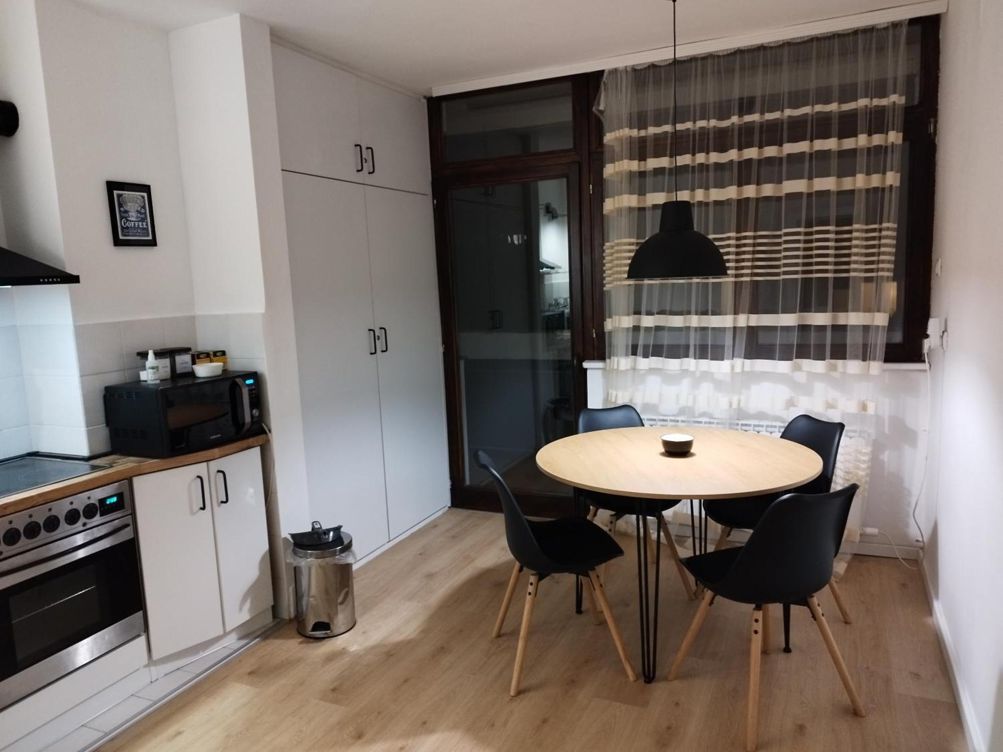 Home Apartment Ni 外观 照片